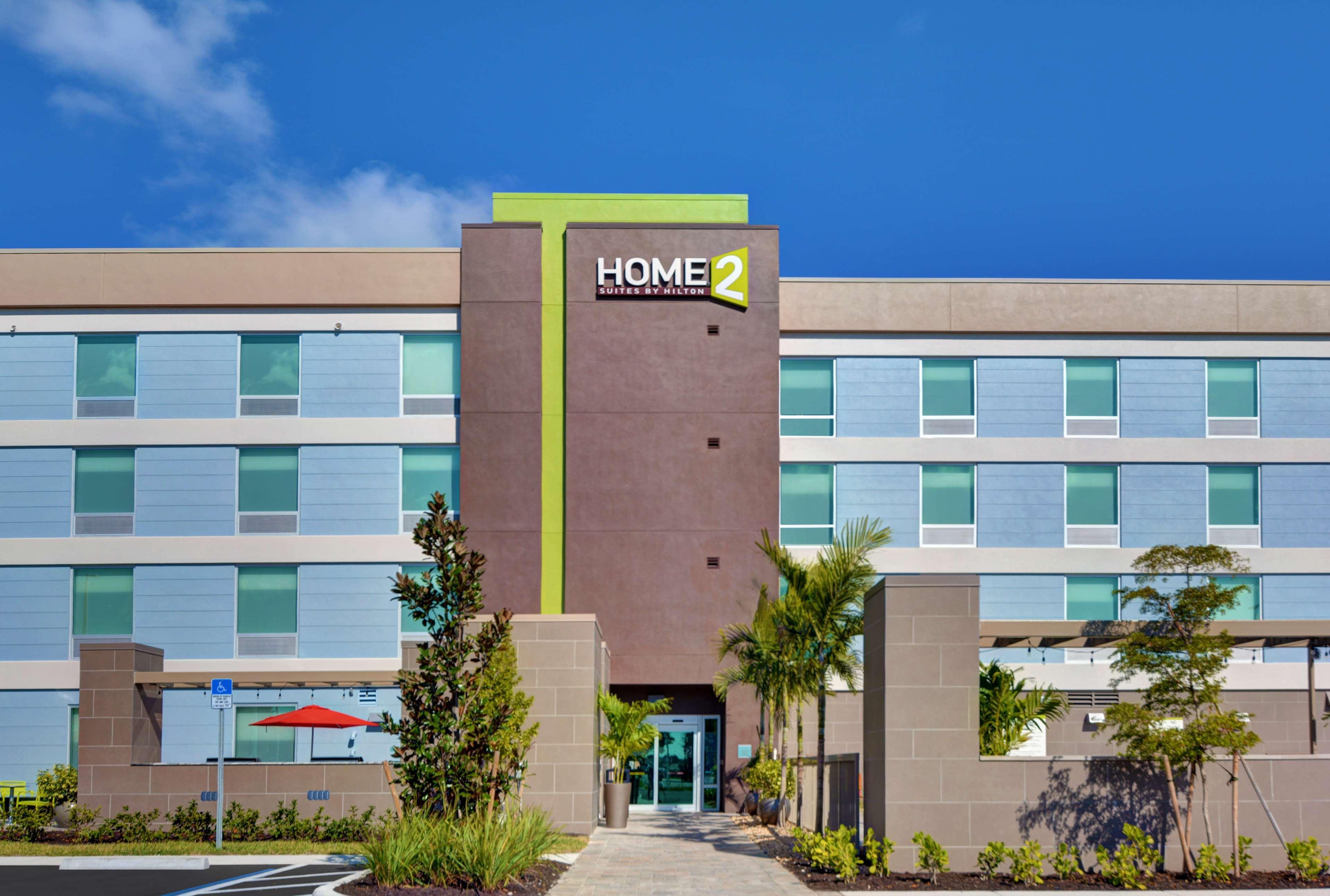 Home2 Suites By Hilton Fort Myers Colonial Blvd Eksteriør bilde
