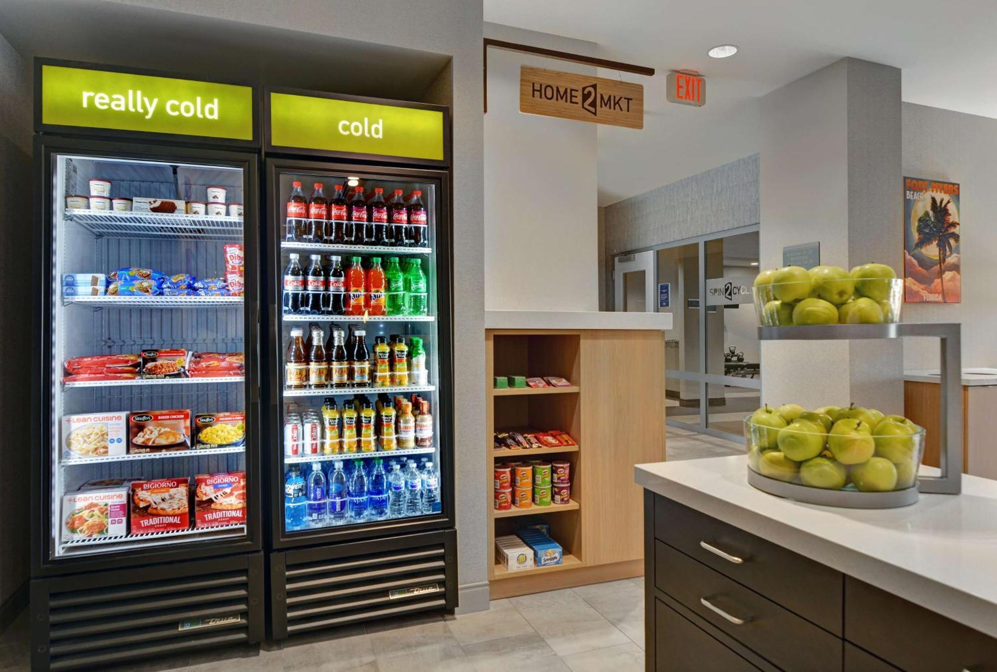 Home2 Suites By Hilton Fort Myers Colonial Blvd Eksteriør bilde
